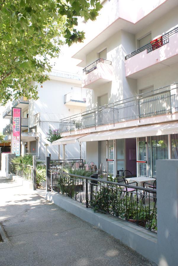 Hotel Midi Riccione Exteriör bild